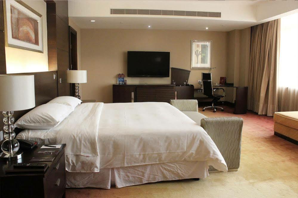 Sheraton Xiamen Hotel Bagian luar foto